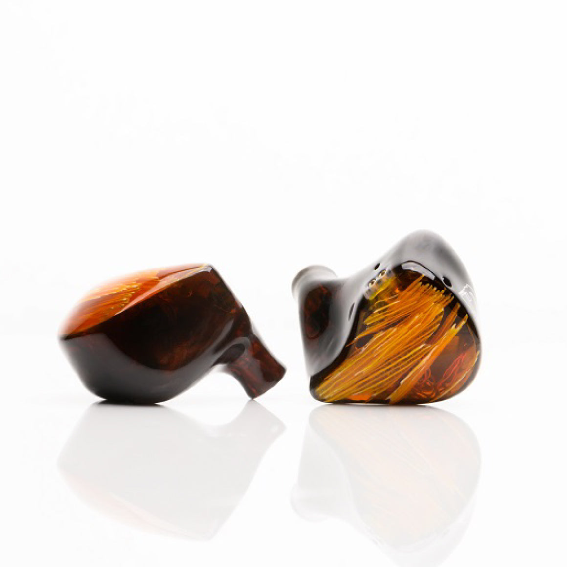 Headphone-Zone-Noble-Audio-Spartacus