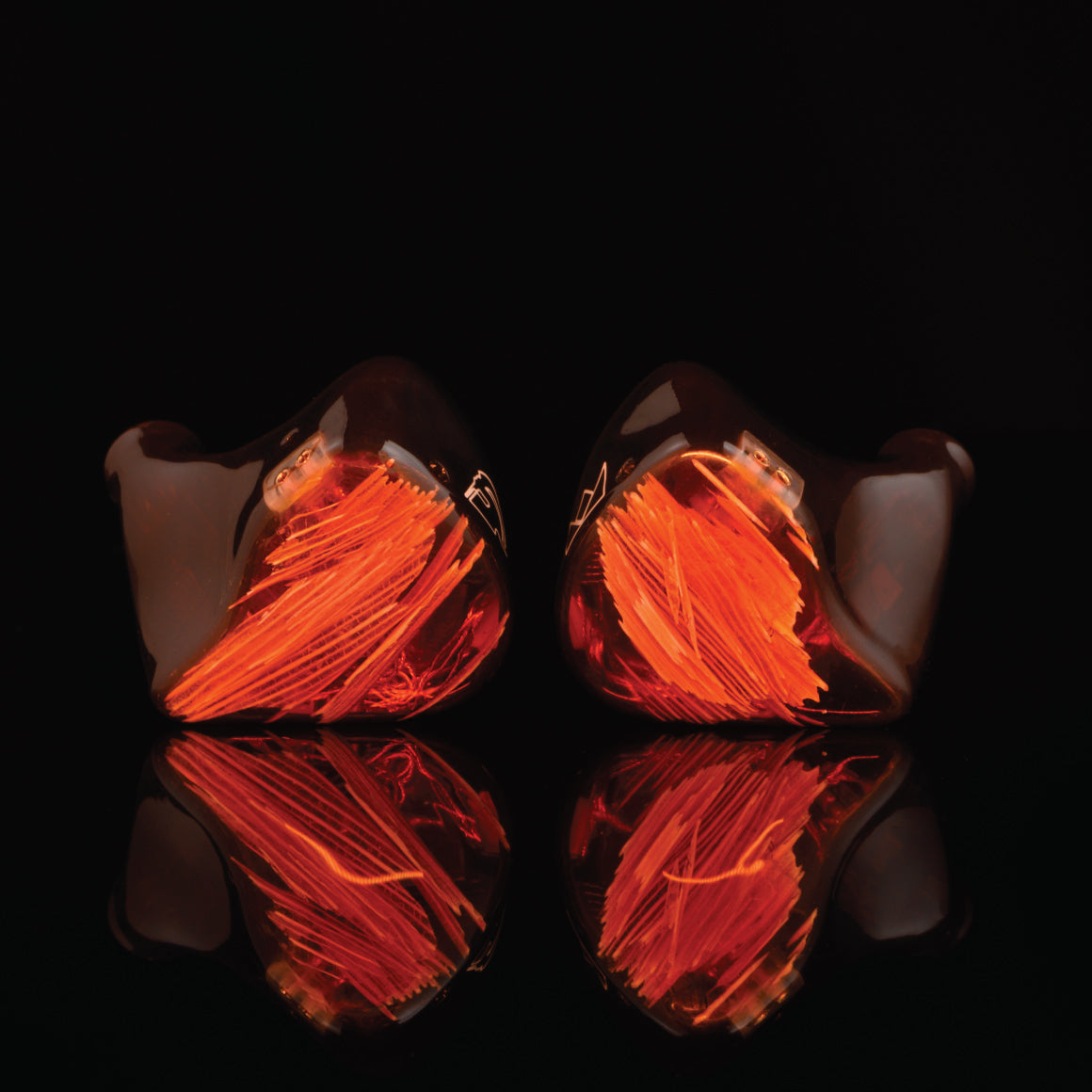 Headphone-Zone-Noble-Audio-Spartacus