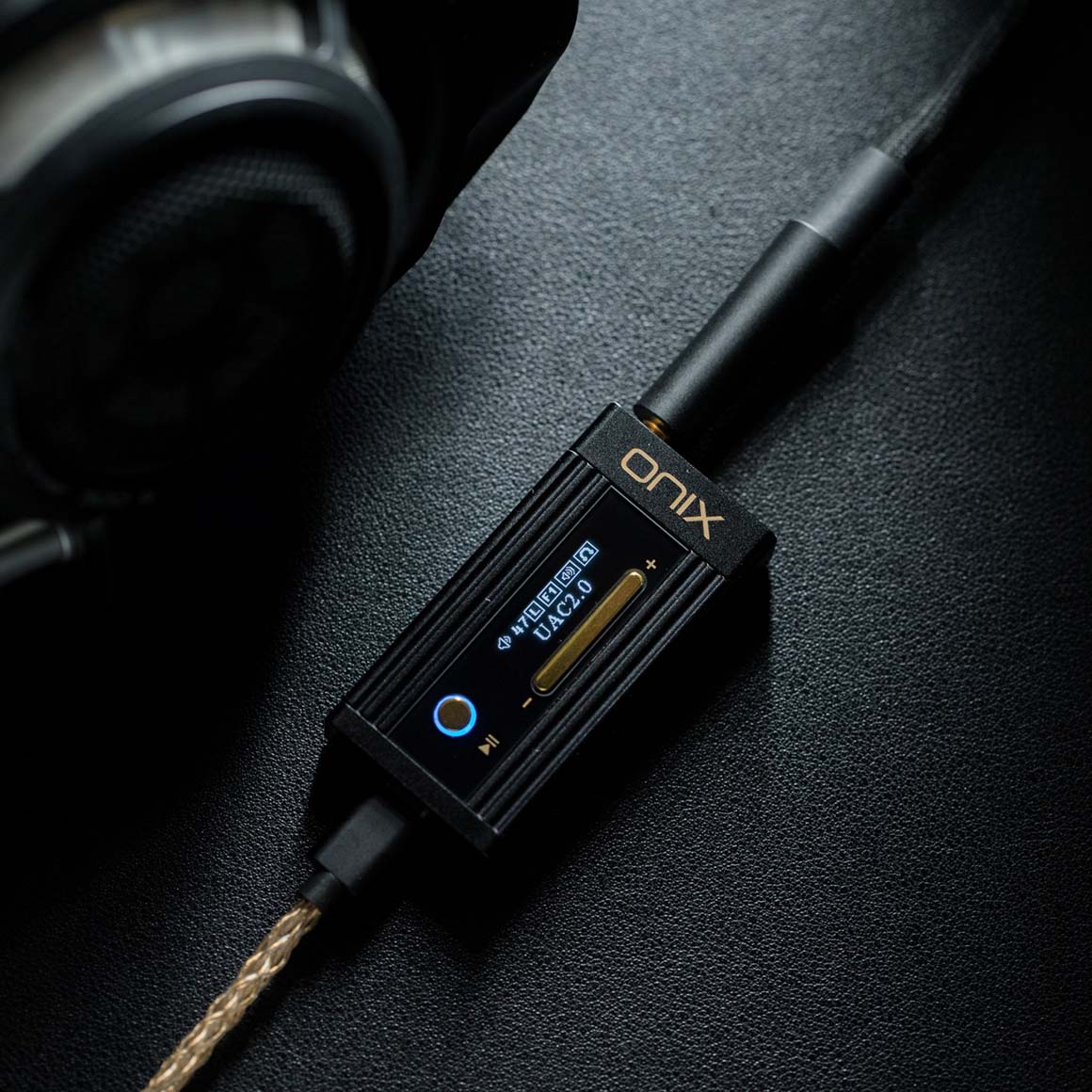 Headphone-Zone-ONIX-Alpha-XI1