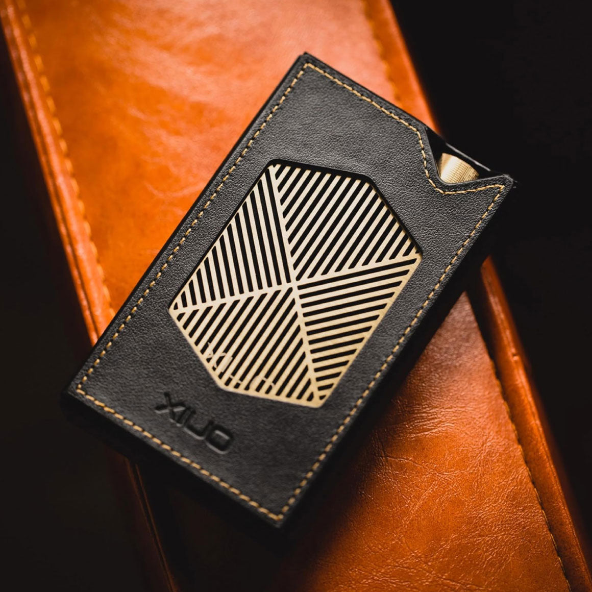 Headphone-Zone-Onix-Overture-XM5-Leather-Case