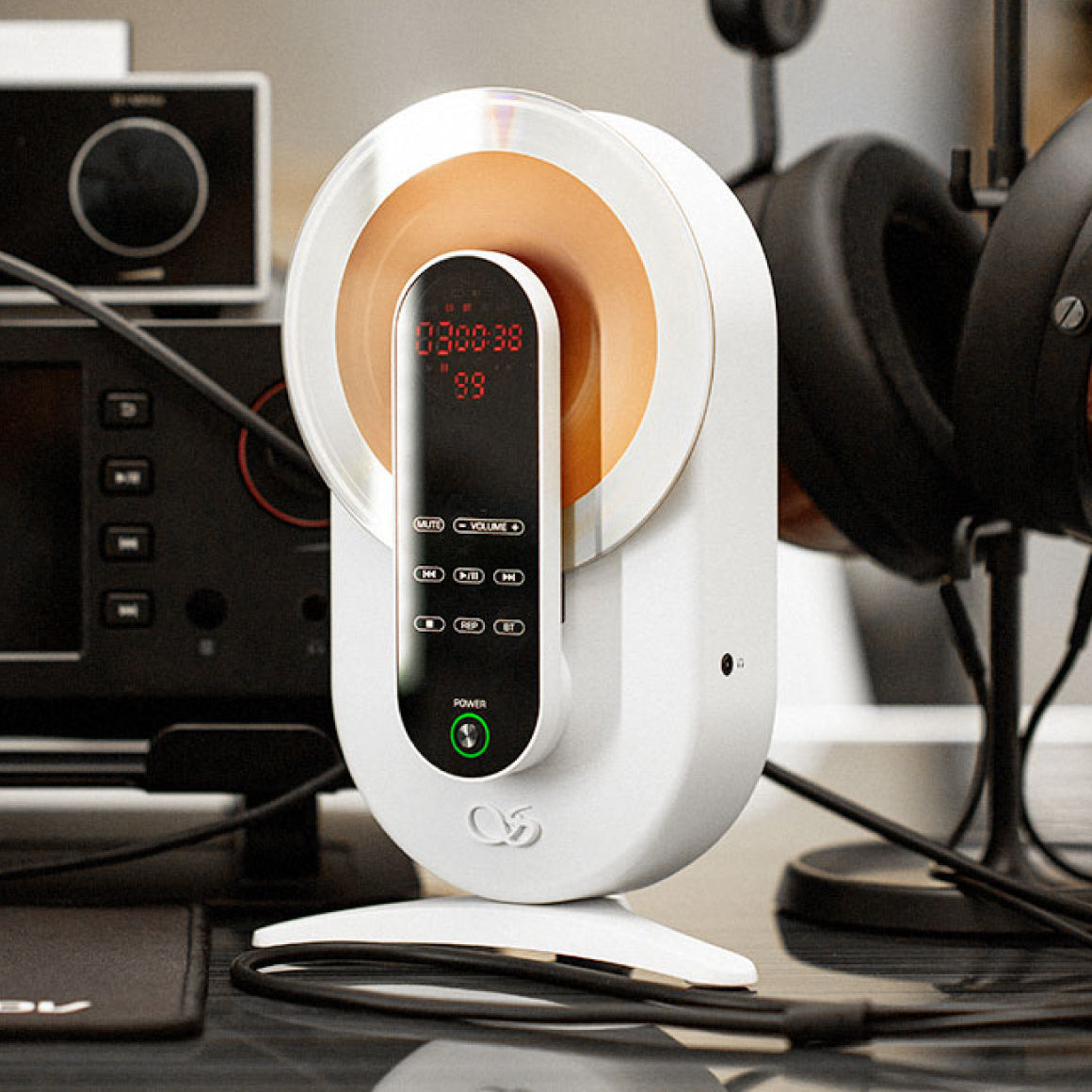 Headphone-Zone-Shanling-EC-Smart