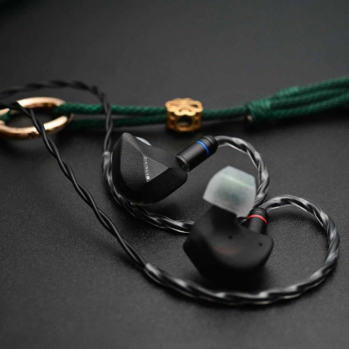 #Plug Type_3.5mm