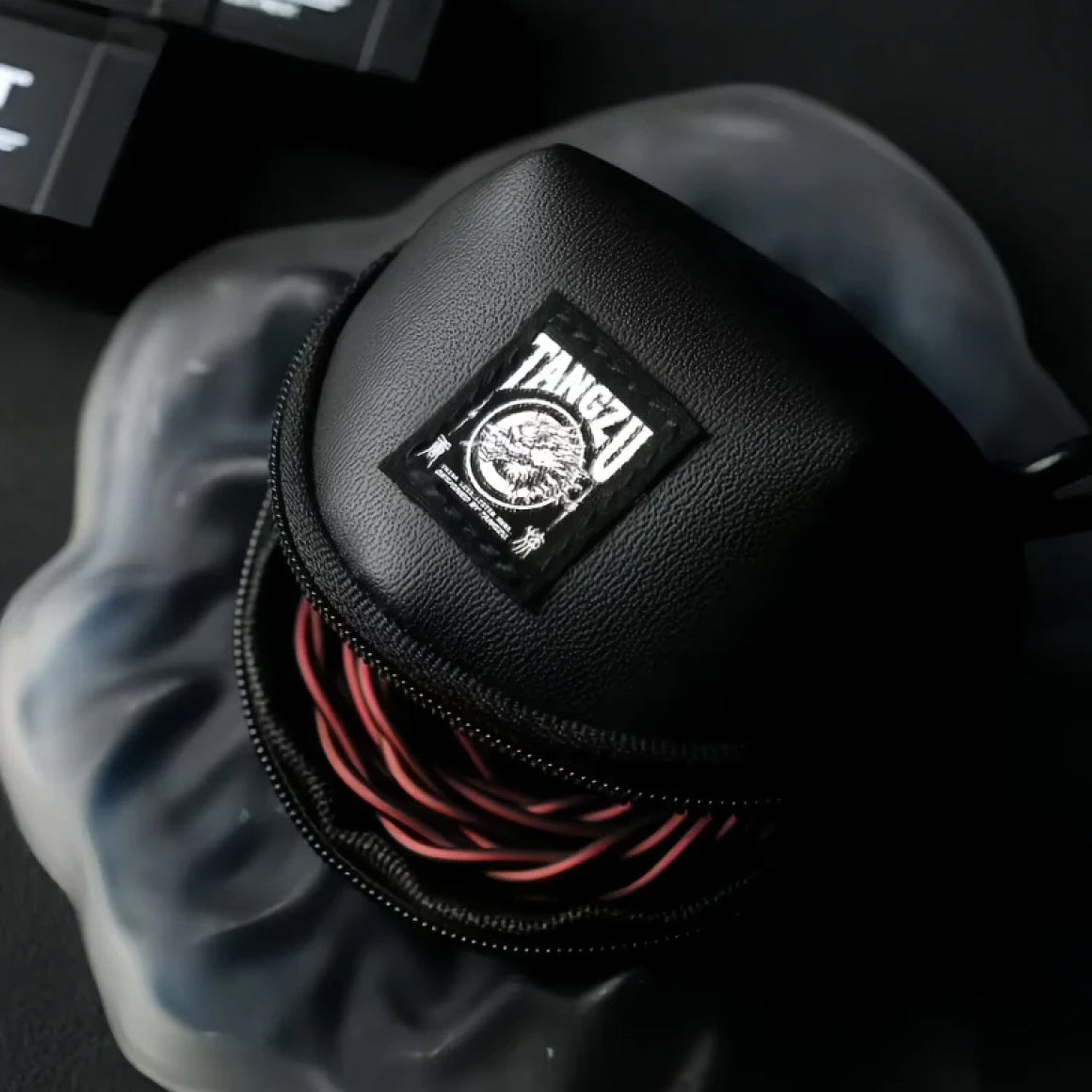 #Color_Black