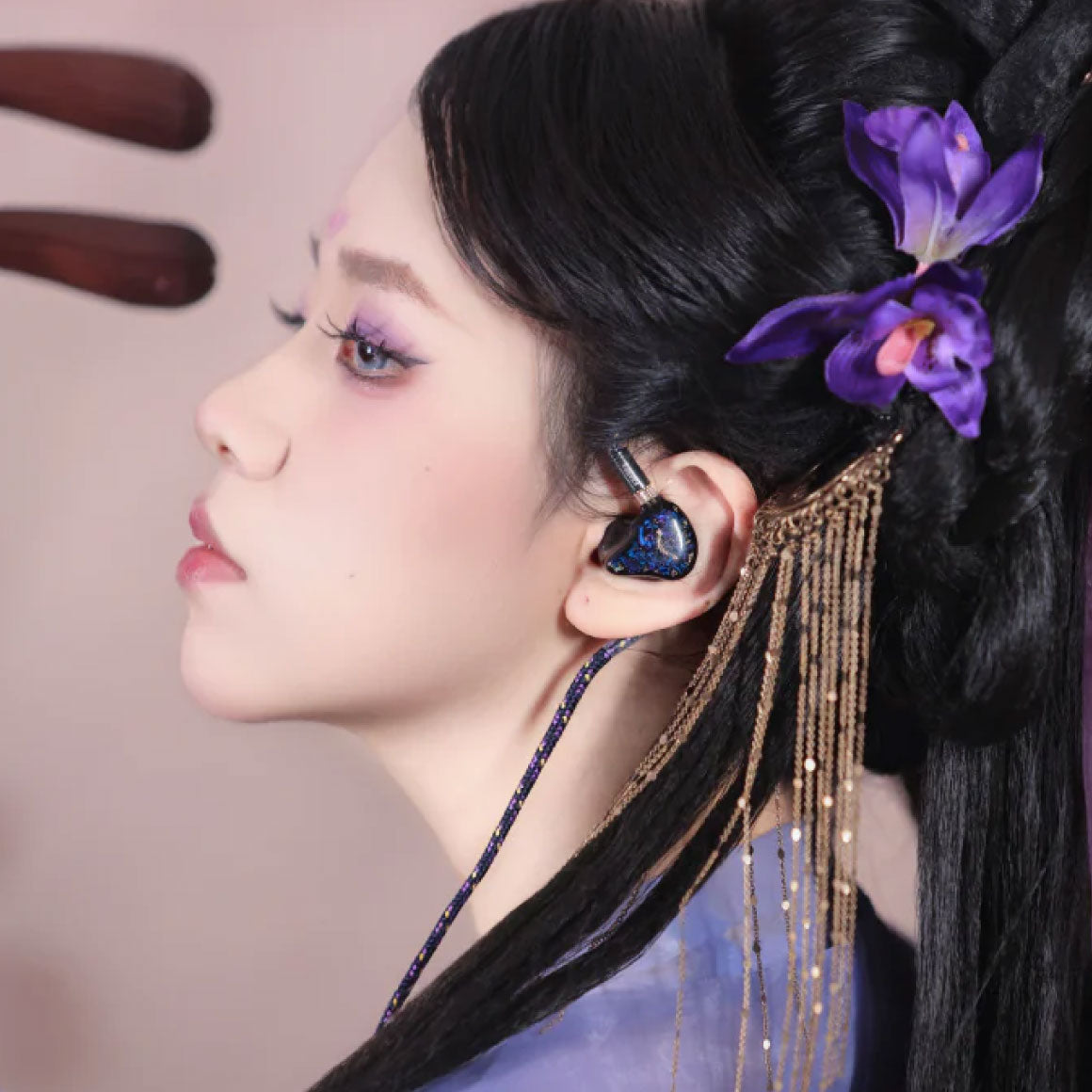 Headphone-Zone-Tangzu-Tian-Peng