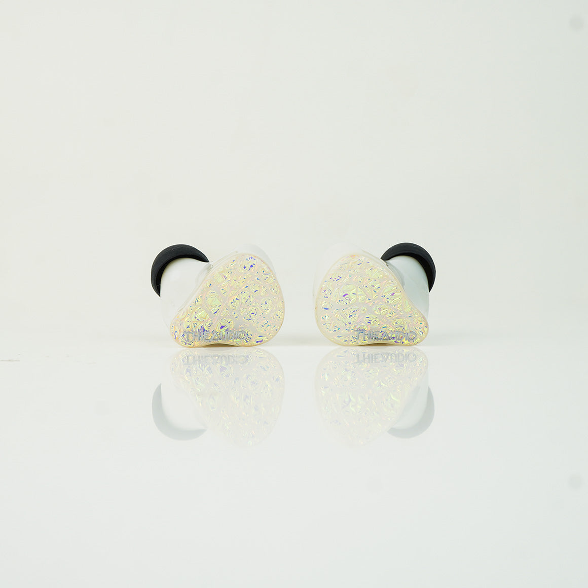 Headphone-Zone-ThieAudio-Hype-4-Demo-Unit