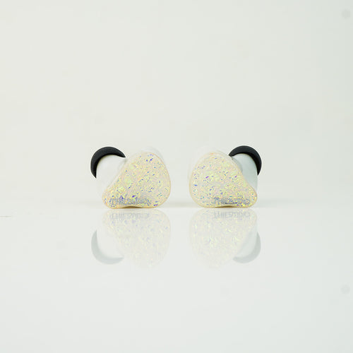 Headphone-Zone-ThieAudio-Hype-4-Demo-Unit