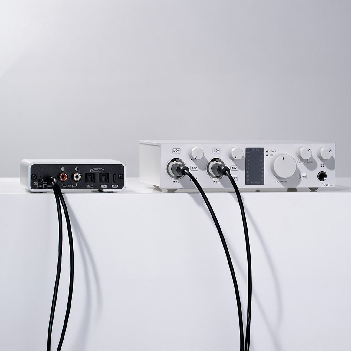 Headphone-Zone-Topping-B4T6-150