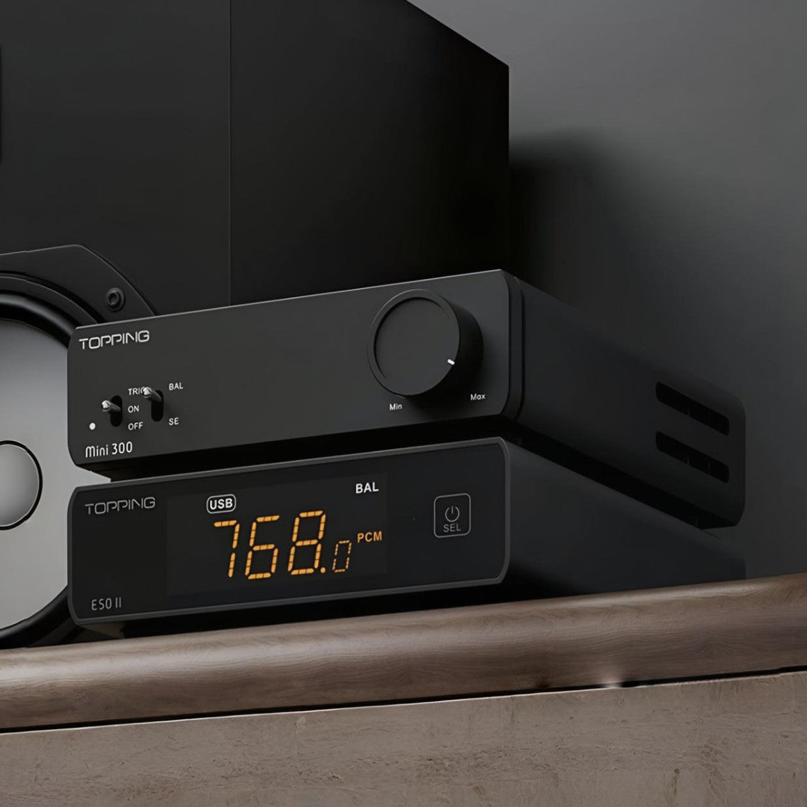 Headphone-Zone-Topping-Mini