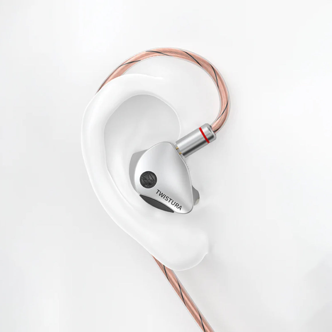 Headphone-Zone-Twistura-WoodNote