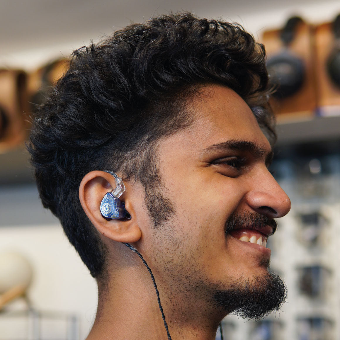 Headphone-Zone-HeadphoneXZone-Tangzu-Waner-SG-3.5mm-Gallery