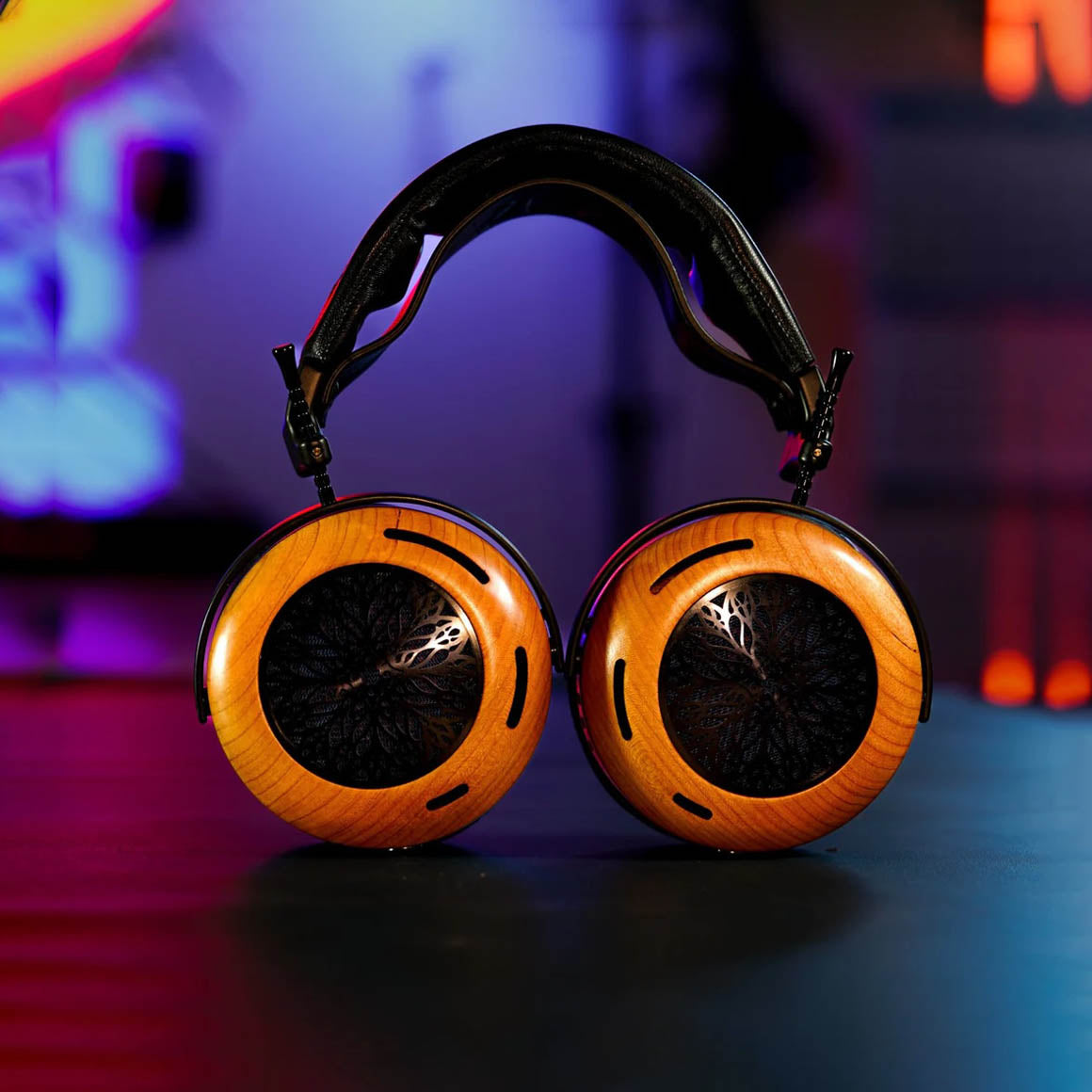 Headphone-Zone-ZMF-Atrium