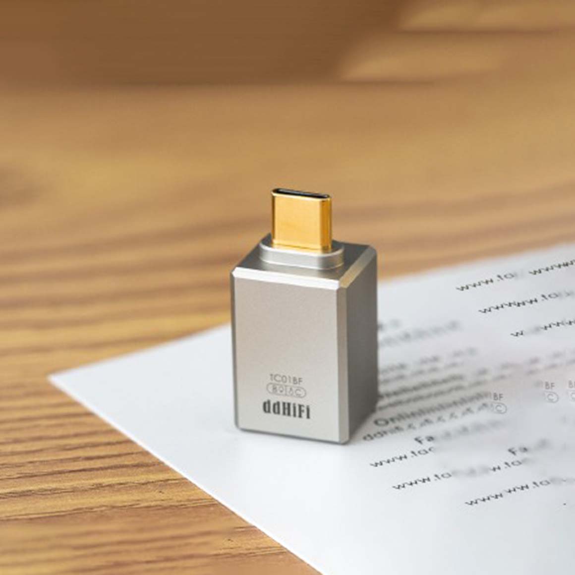 Headphone-Zone-ddHiFi-TC01BF