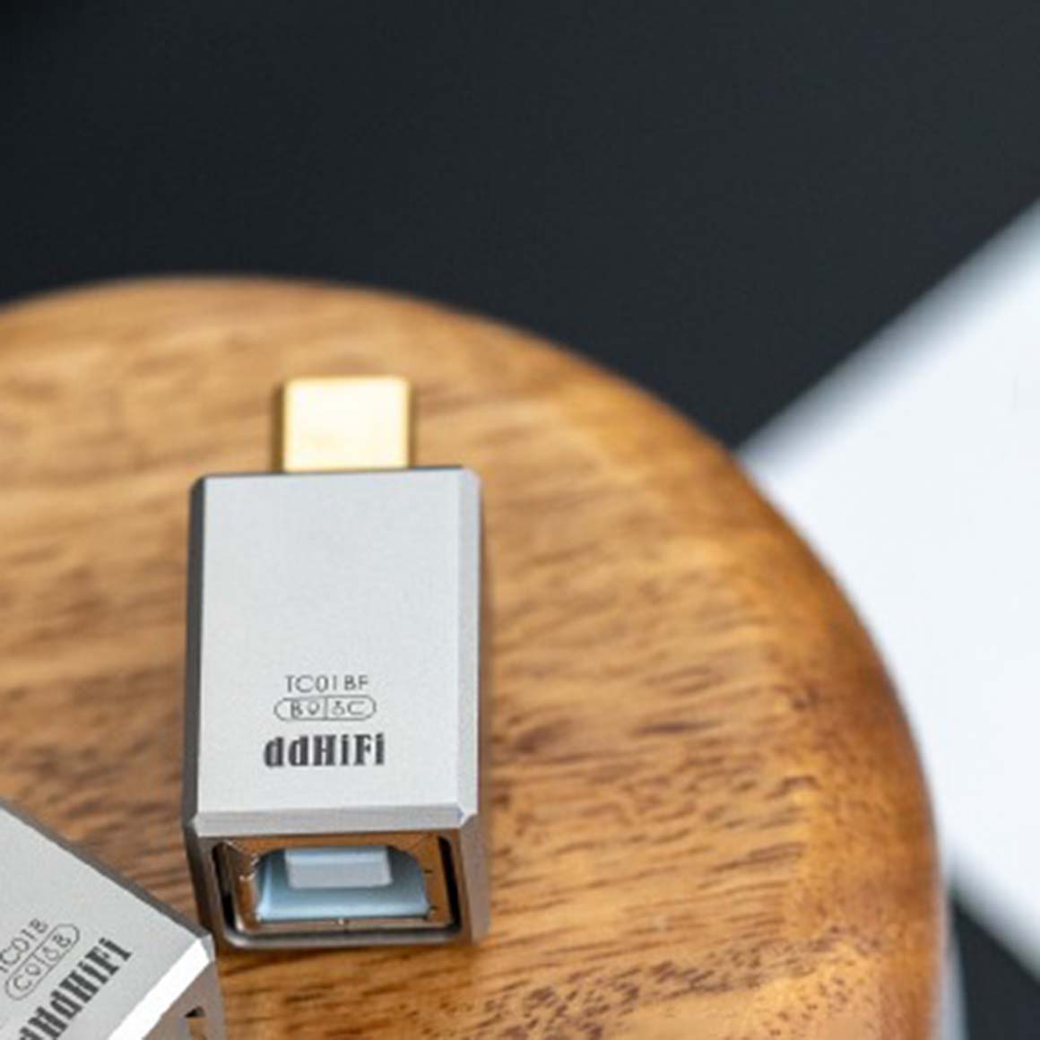 Headphone-Zone-ddHiFi-TC01BF