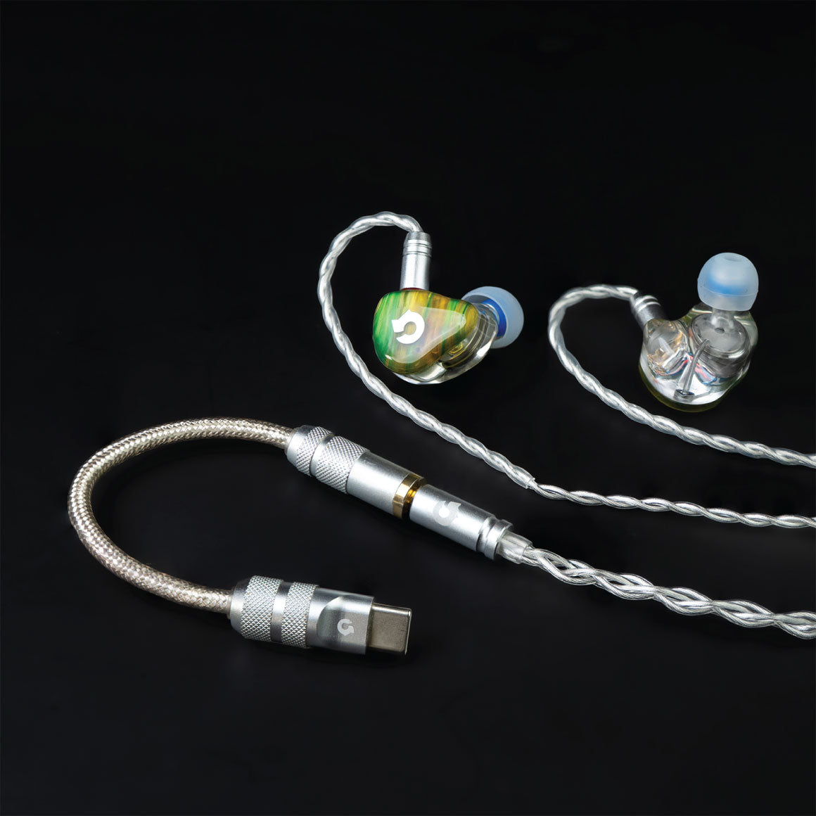Headphone-Zone-x-ddHiFi-Iris