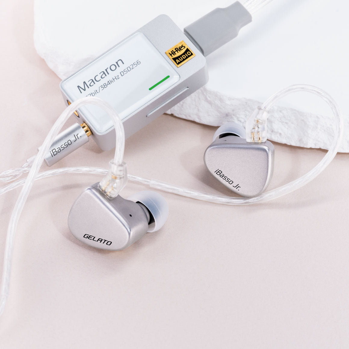 Headphone-Zone-iBassoJr.-Gelato-Silver-With-Mic