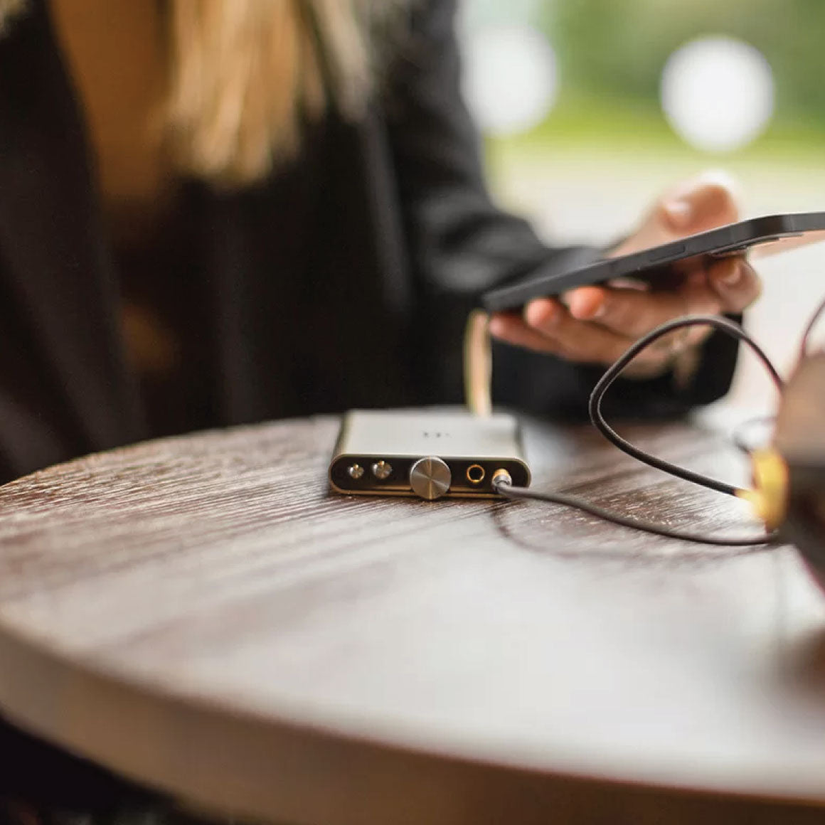 #color_titanium shadow