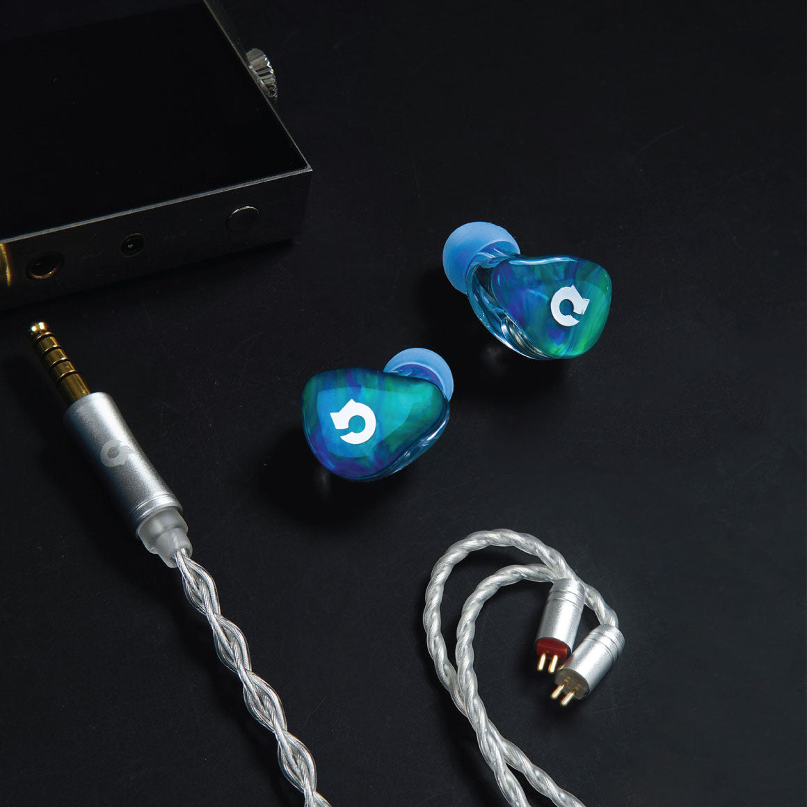 Headphone-Zone-ddHiFi-Skyfall