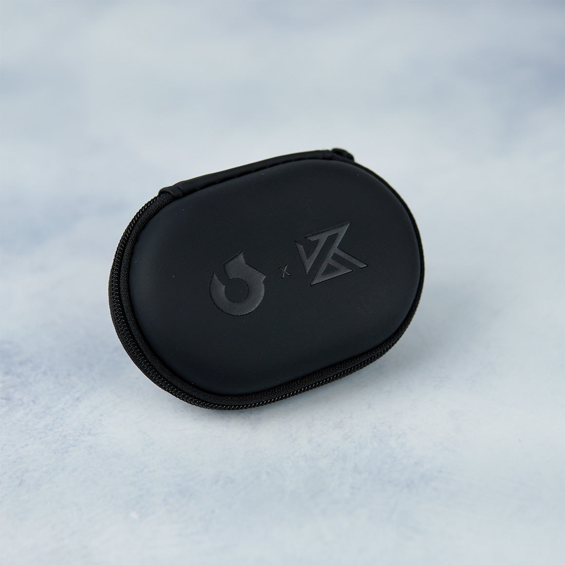 Headphone-Zone-x-KZ-FreeFall-Case