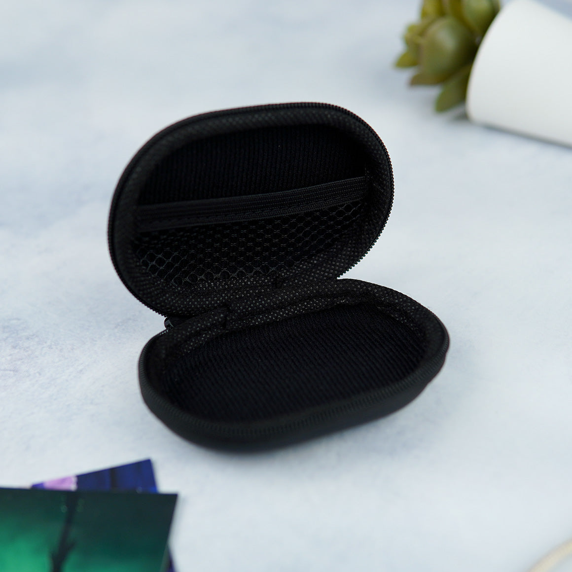 Headphone-Zone-x-KZ-FreeFall-Case