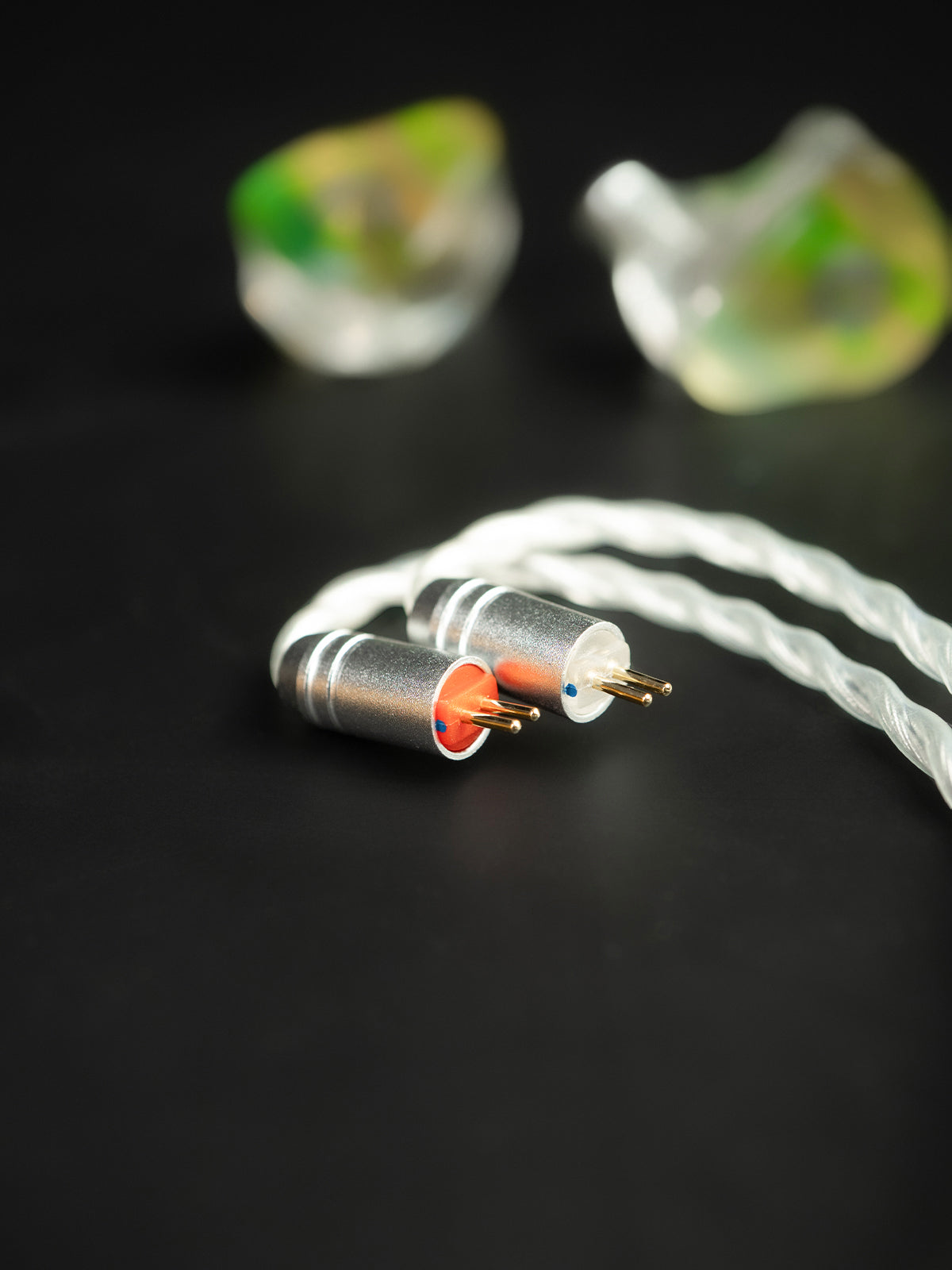 Headphone-Zone-x-ddHiFi-Iris