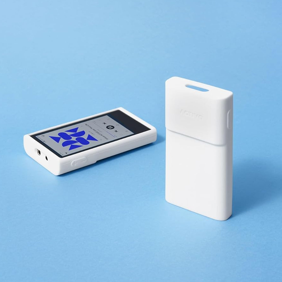 Headphone-zone-ACTIVO-P1-Case