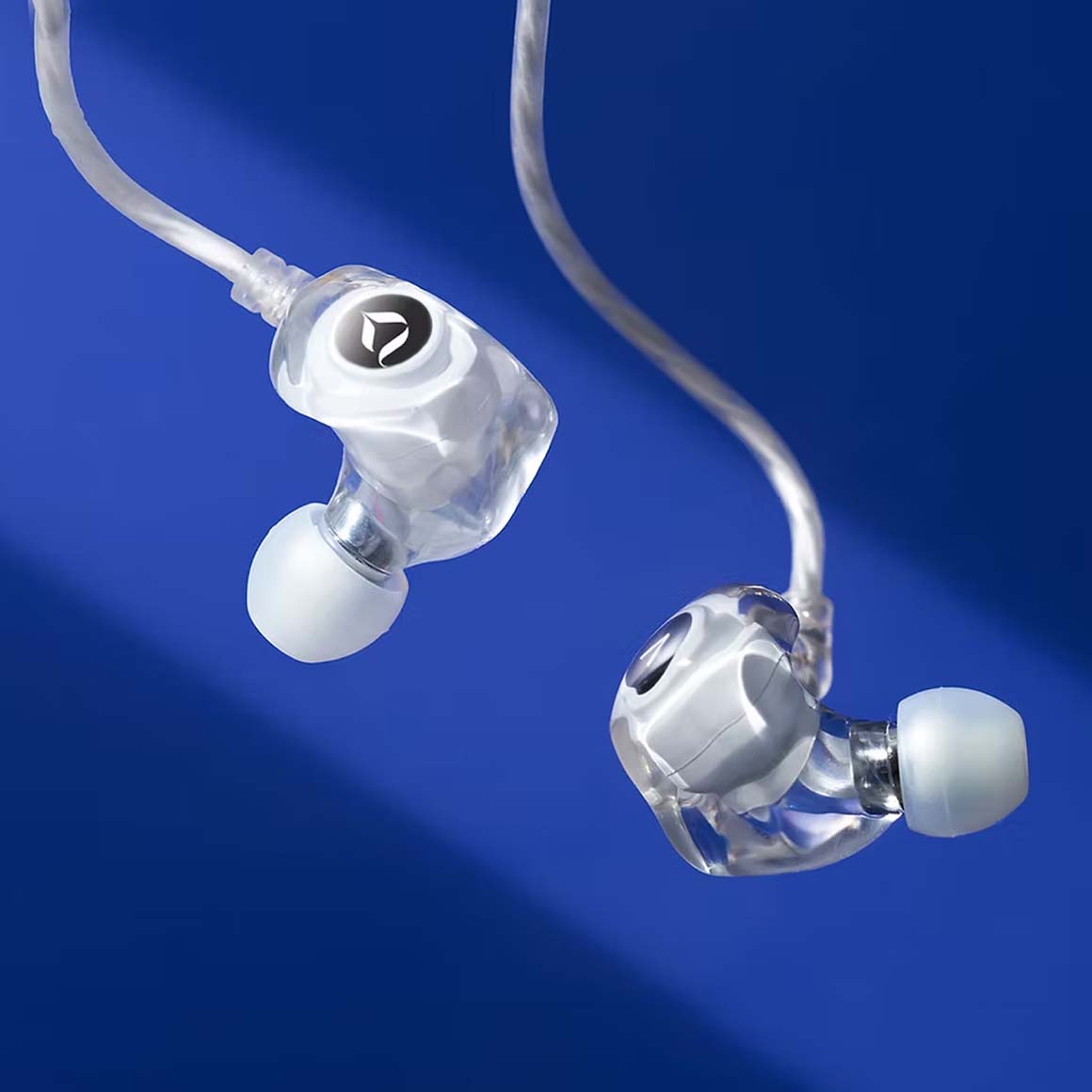 Headphone-zone-ACTIVO-X-DITA-Audio-Q1