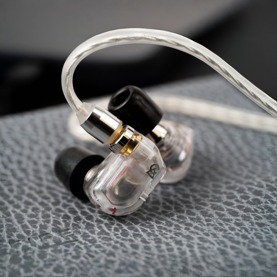 Headphone-zone-Campfire-Audio-Iris