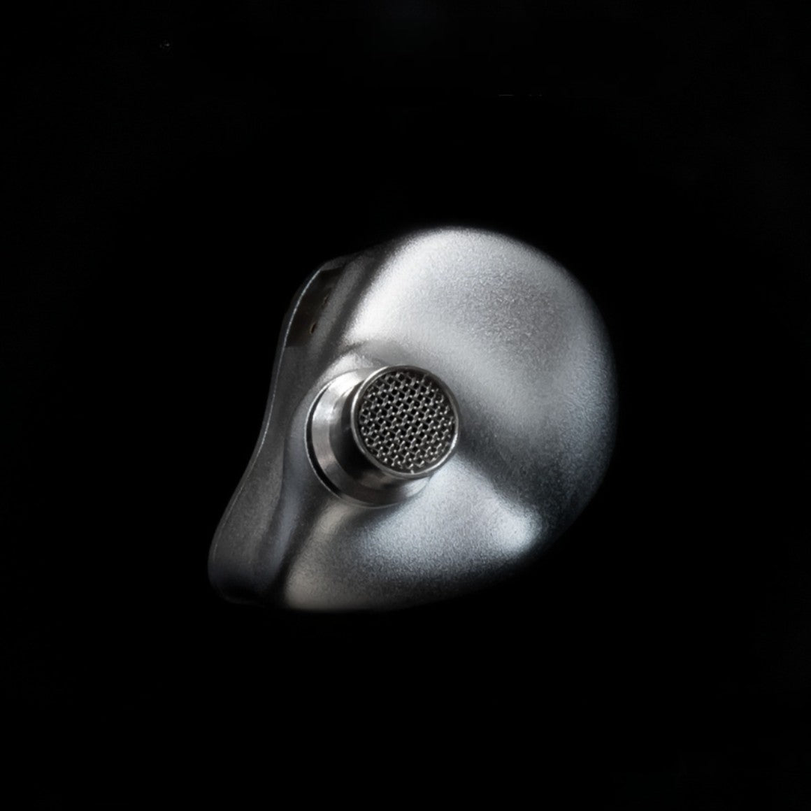 Headphone-Zone-Crinear-Reference