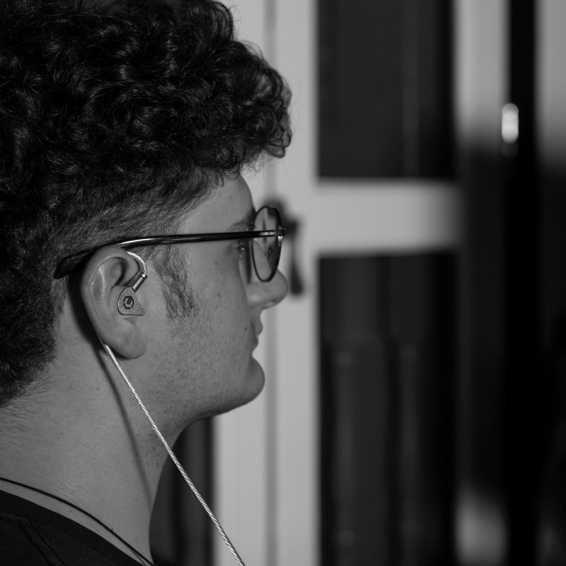 Headphone-Zone-Crinear-Reference