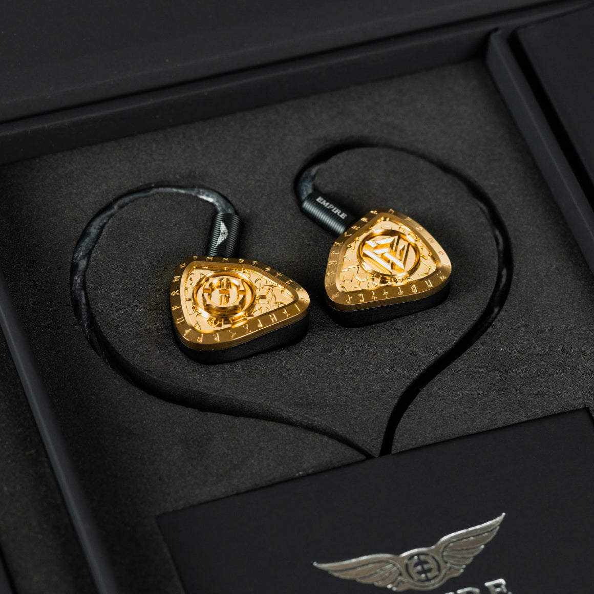 Headphone-zone-Empire-Ears-Odin-MKII