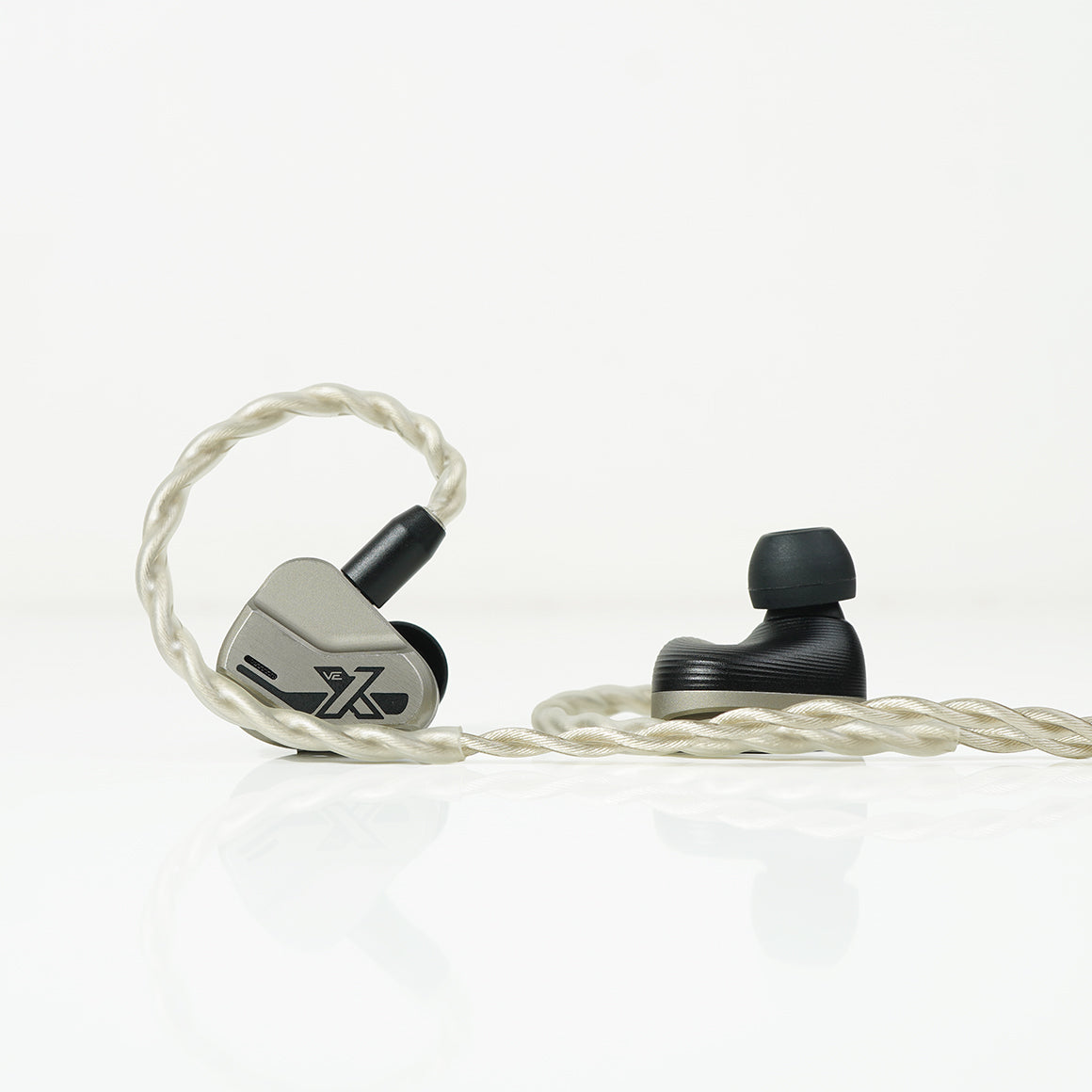 Headphone-zone-Vision-Ears-VE10-_Ex-Demo-Unit