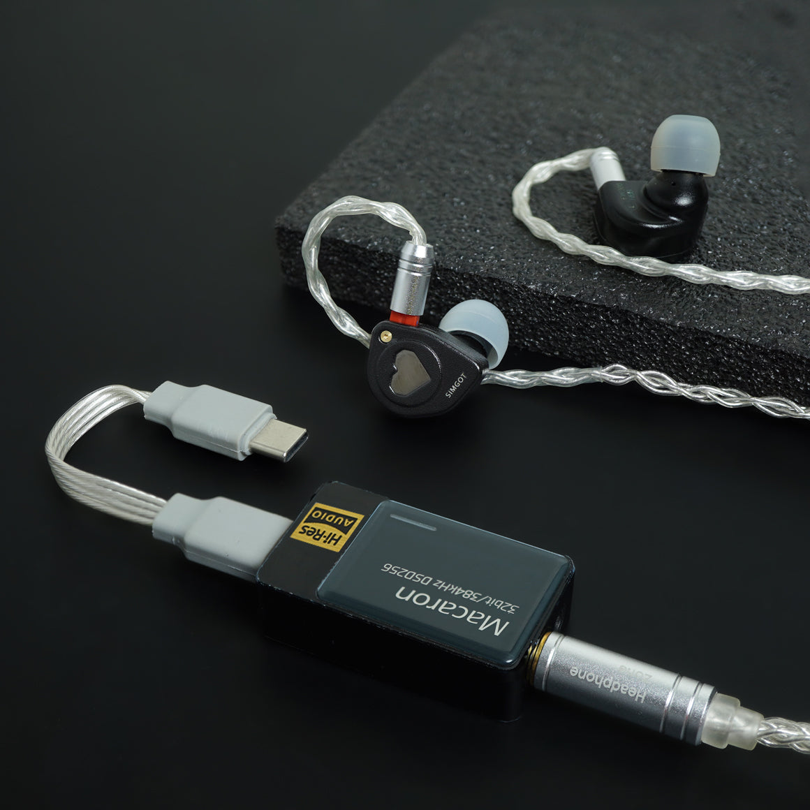 Simgot-EW300_iBassoJr.-Macaron-Highway-Star-Balanced-Cable