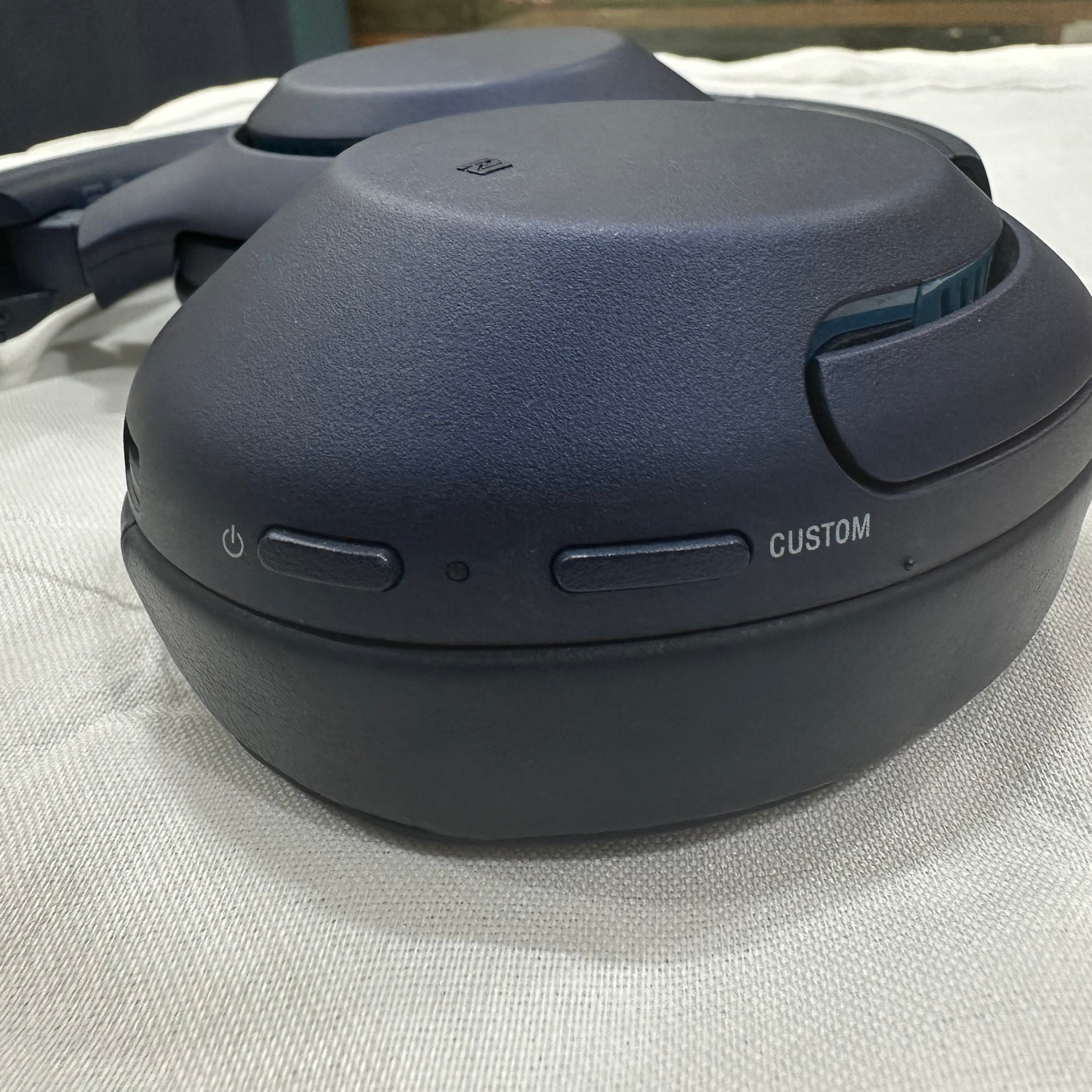 Sony - WH-XB900N (Pre-Owned)