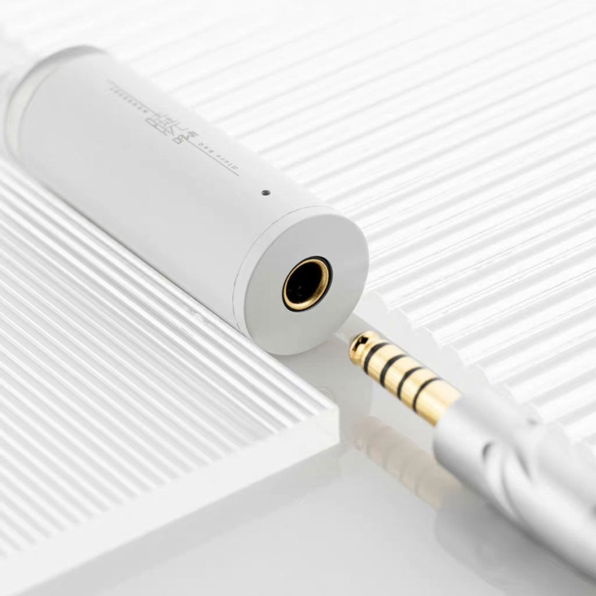 Headphone-Zone-Moondrop-DAWN