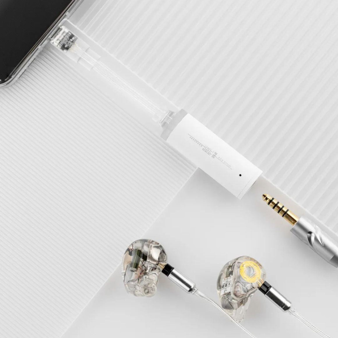 Headphone-Zone-Moondrop-DAWN