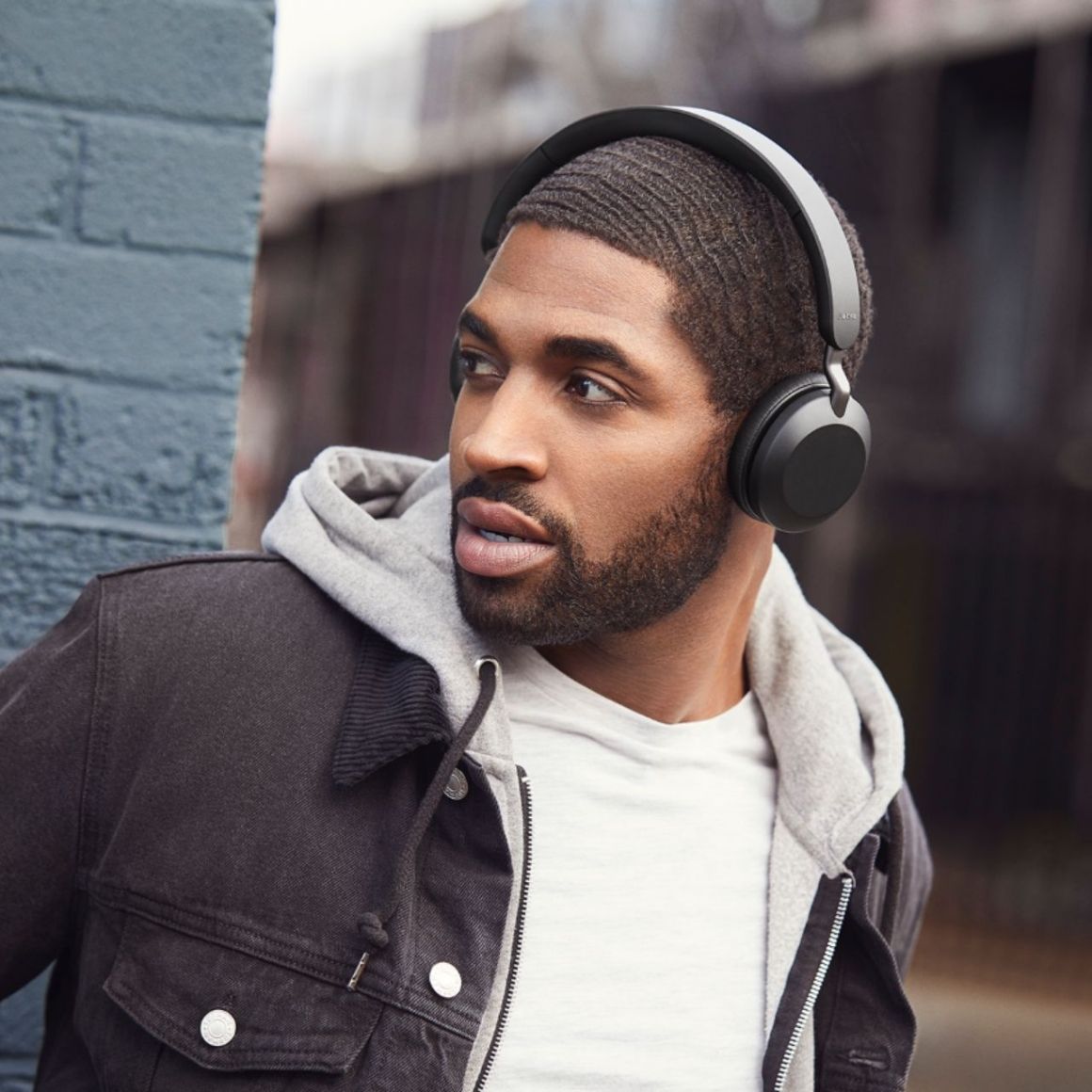 Headphone-Zone-Jabra-Elite-45h-Titanium Black