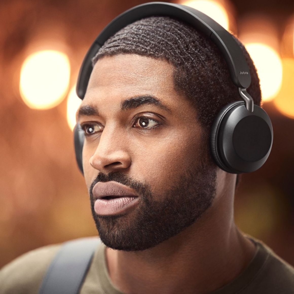 Headphone-Zone-Jabra-Elite-45h-Titanium Black