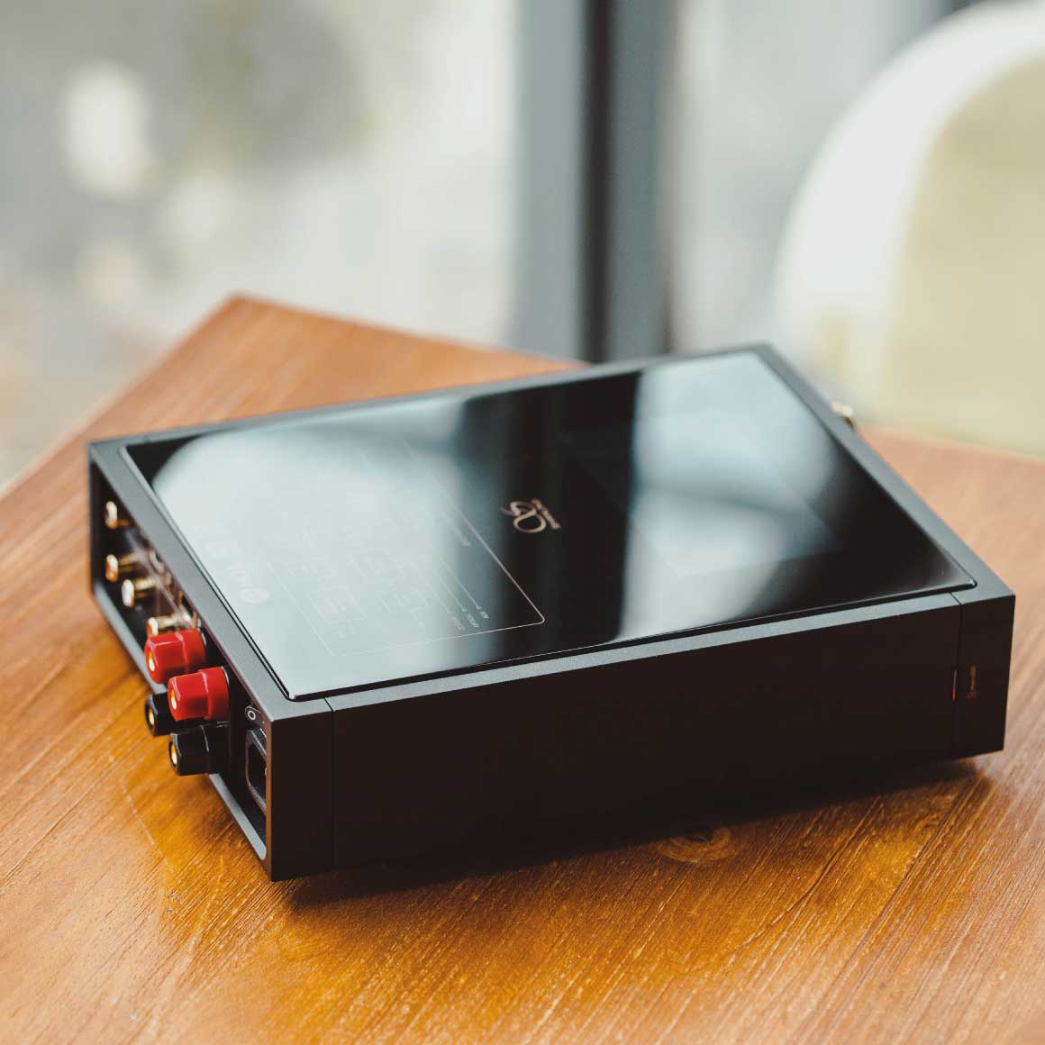 Headphone-Zone-Shanling-EA5