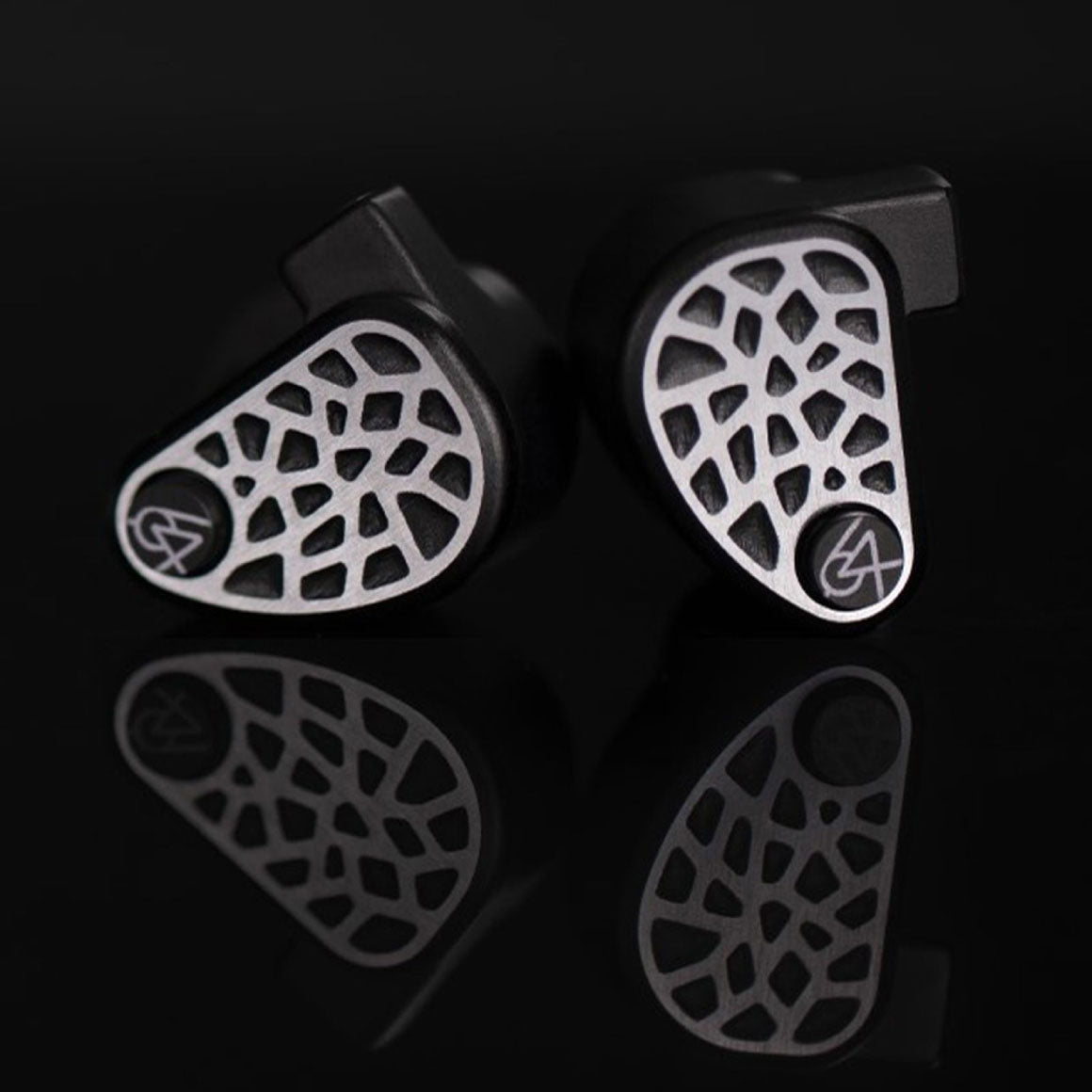 Headphone-Zone-64-Audio-U18s