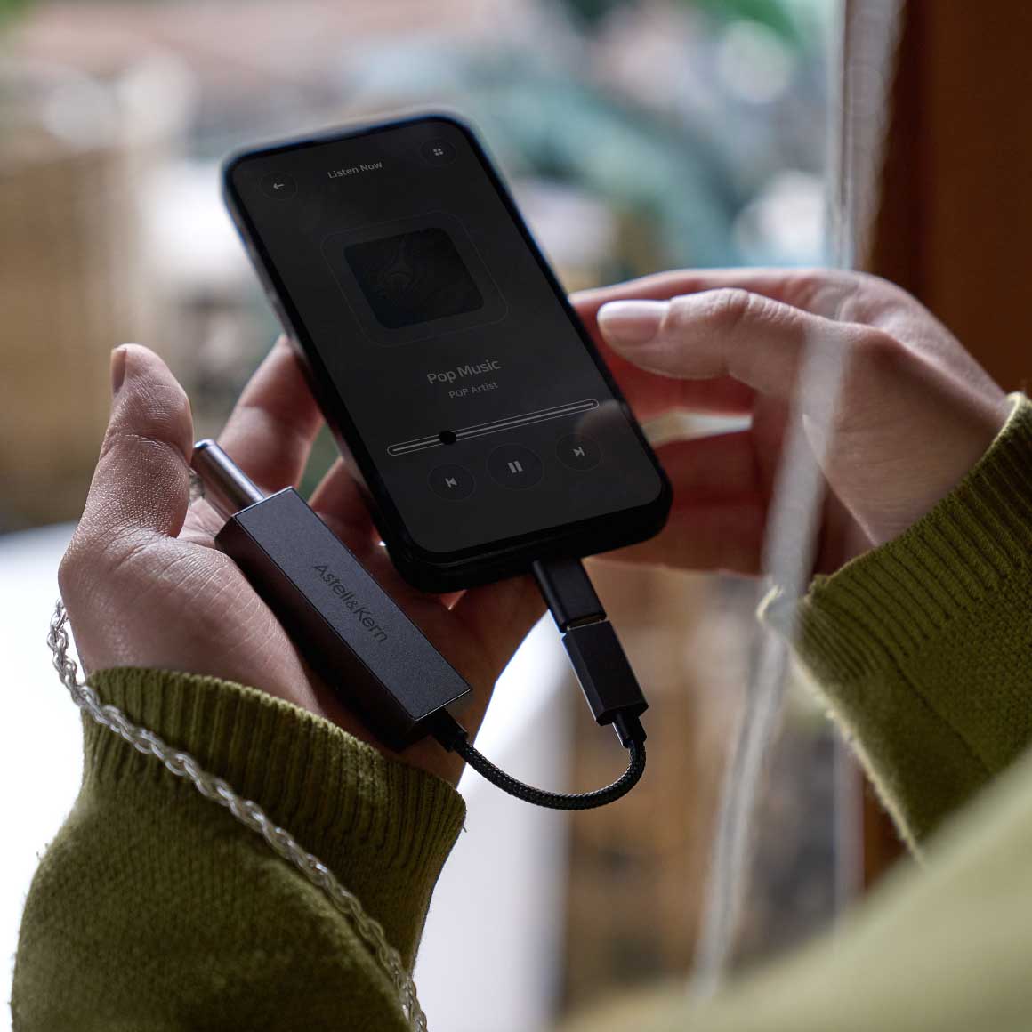 Headphone-Zone-Astell&Kern-AK HC2