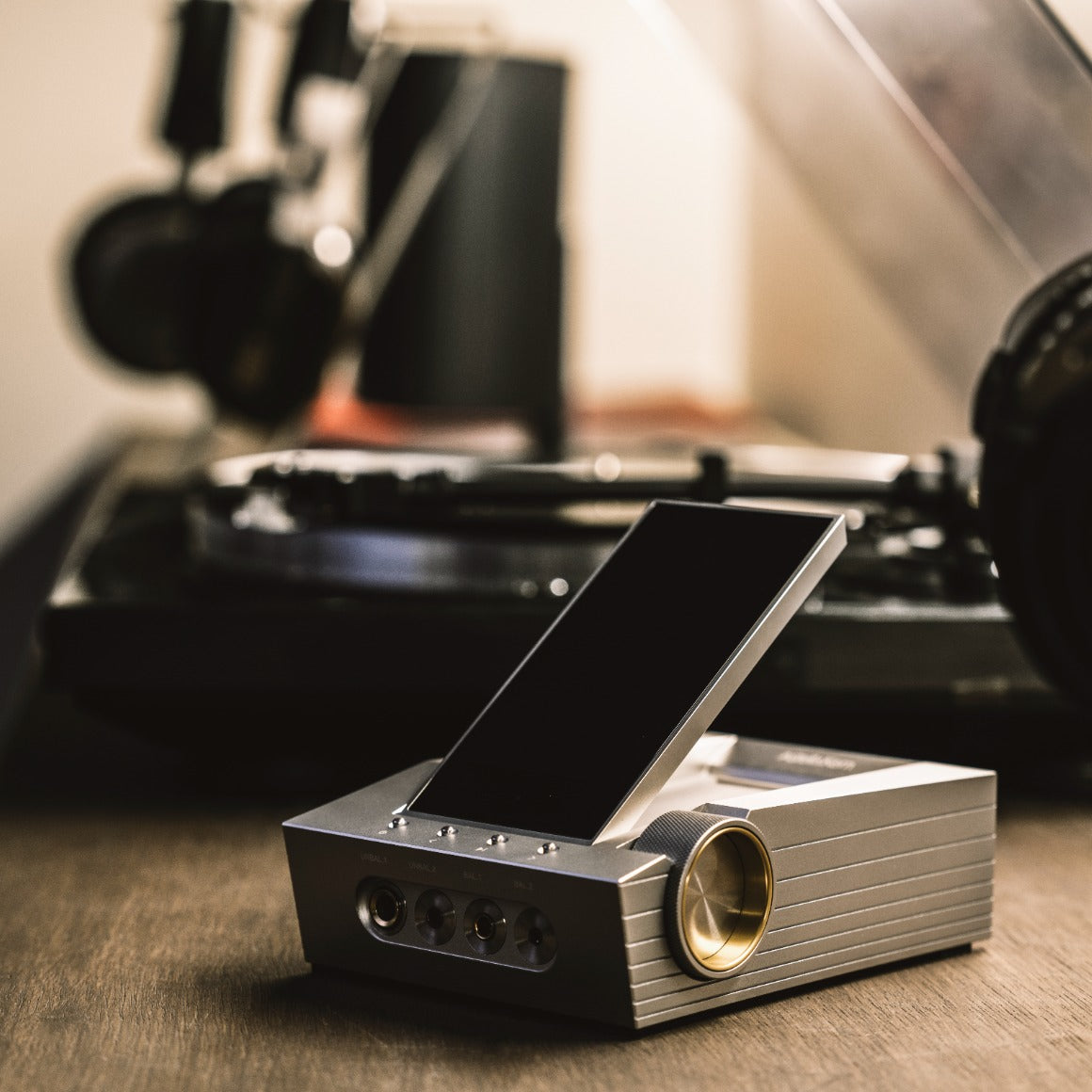 Headphone-Zone-Astell&kern-ACRO-CA1000