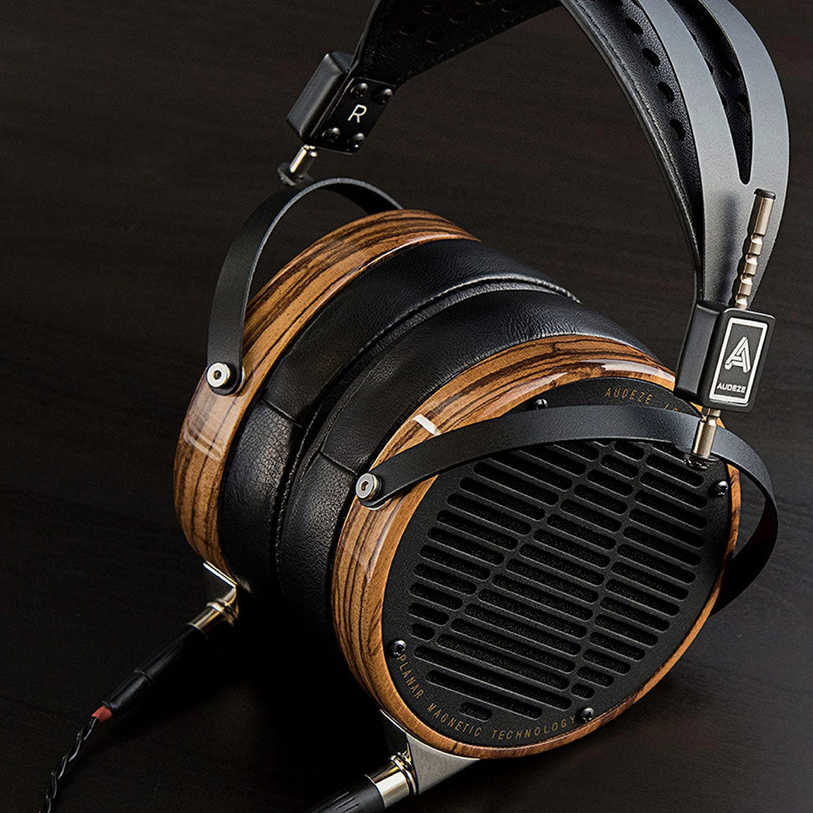 Headphone-Zone-Audeze-LCD-3