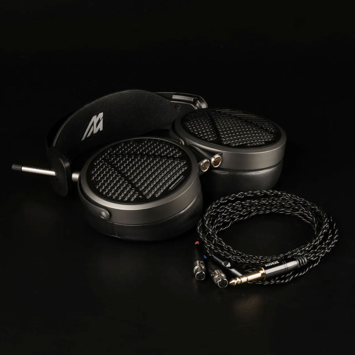 Headphone-Zone-Audeze-MM-500