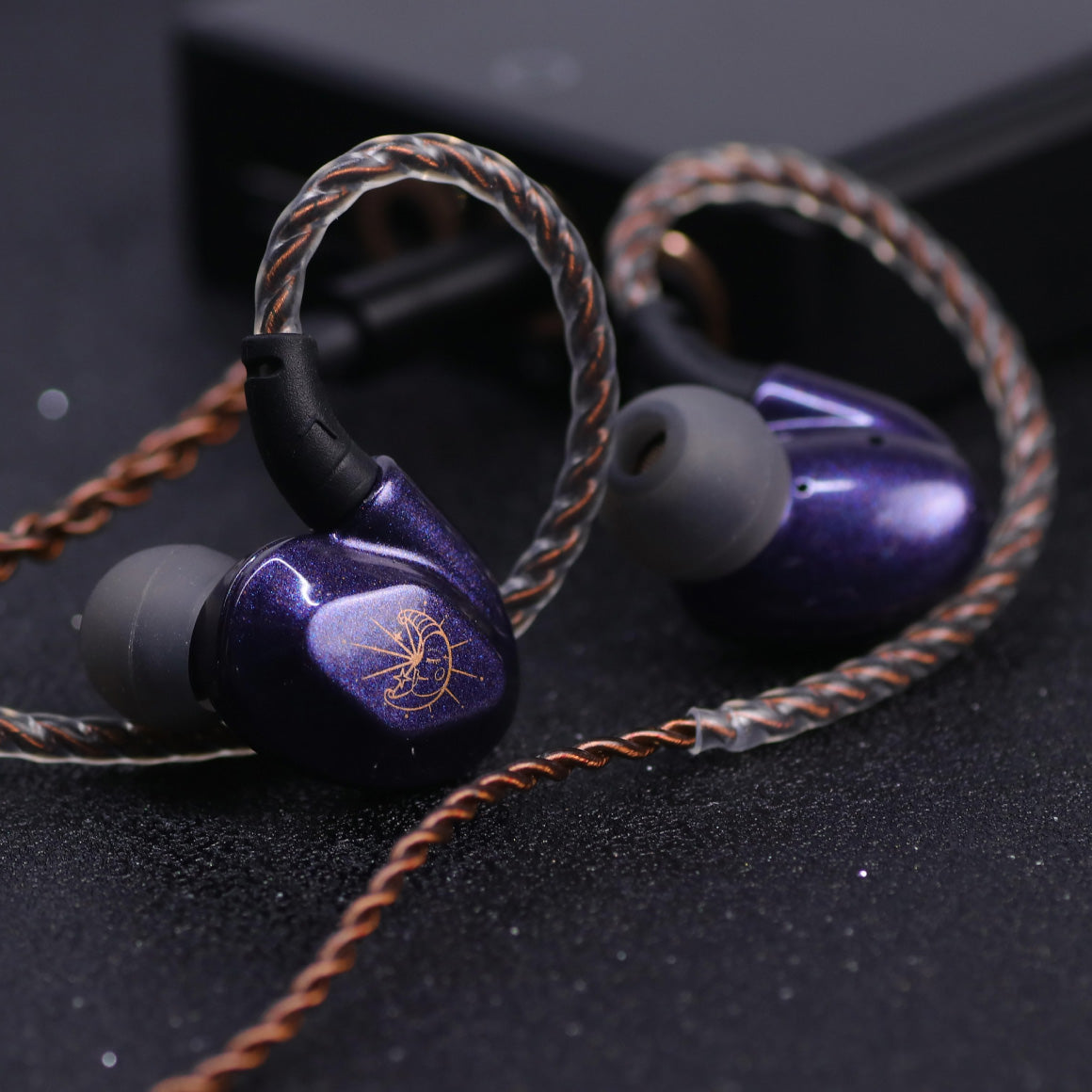 Headphone-Zone-BLON-Z200