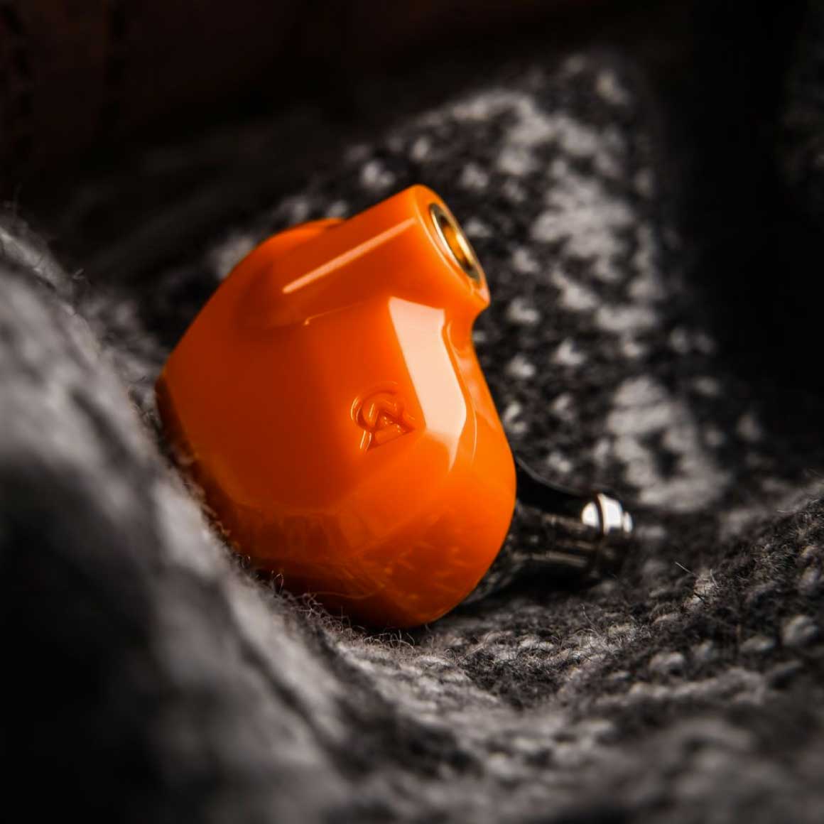 Headphone-Zone-Campfire Audio-Satsuma
