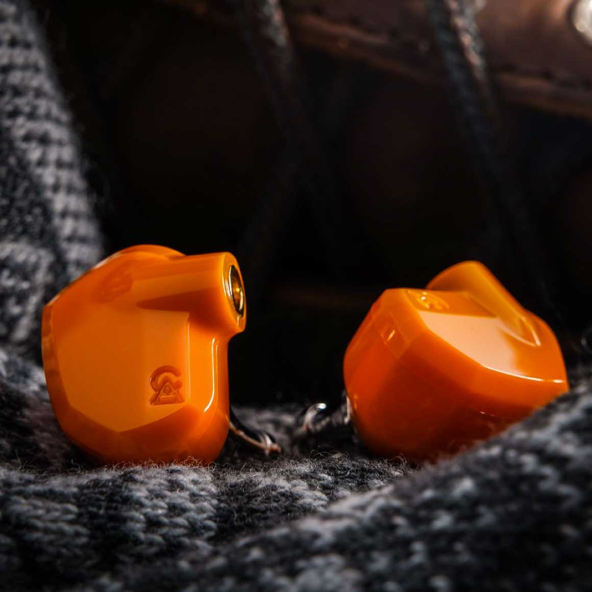 Headphone-Zone-Campfire Audio-Satsuma