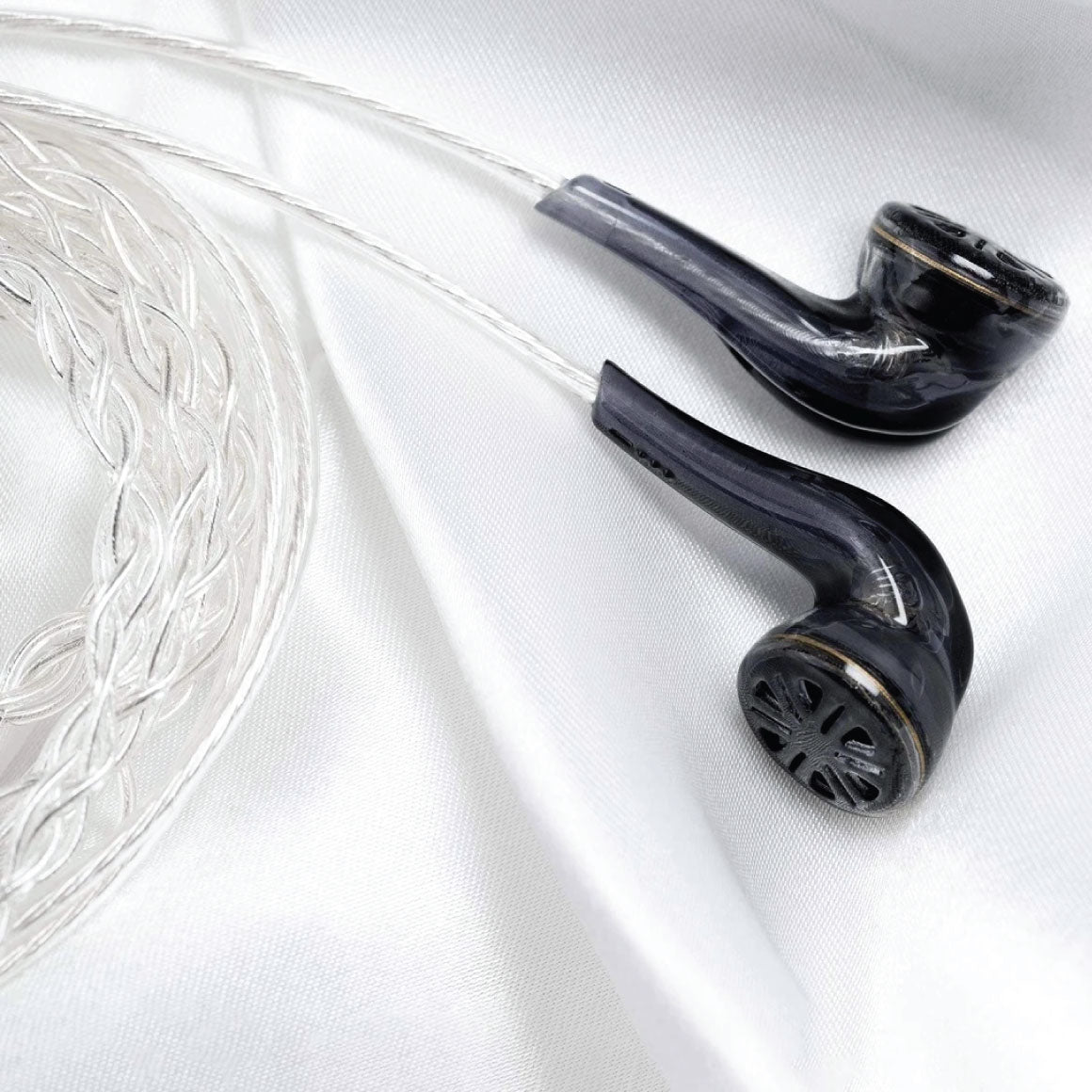 Headphone-Zone-FiiO-EM5