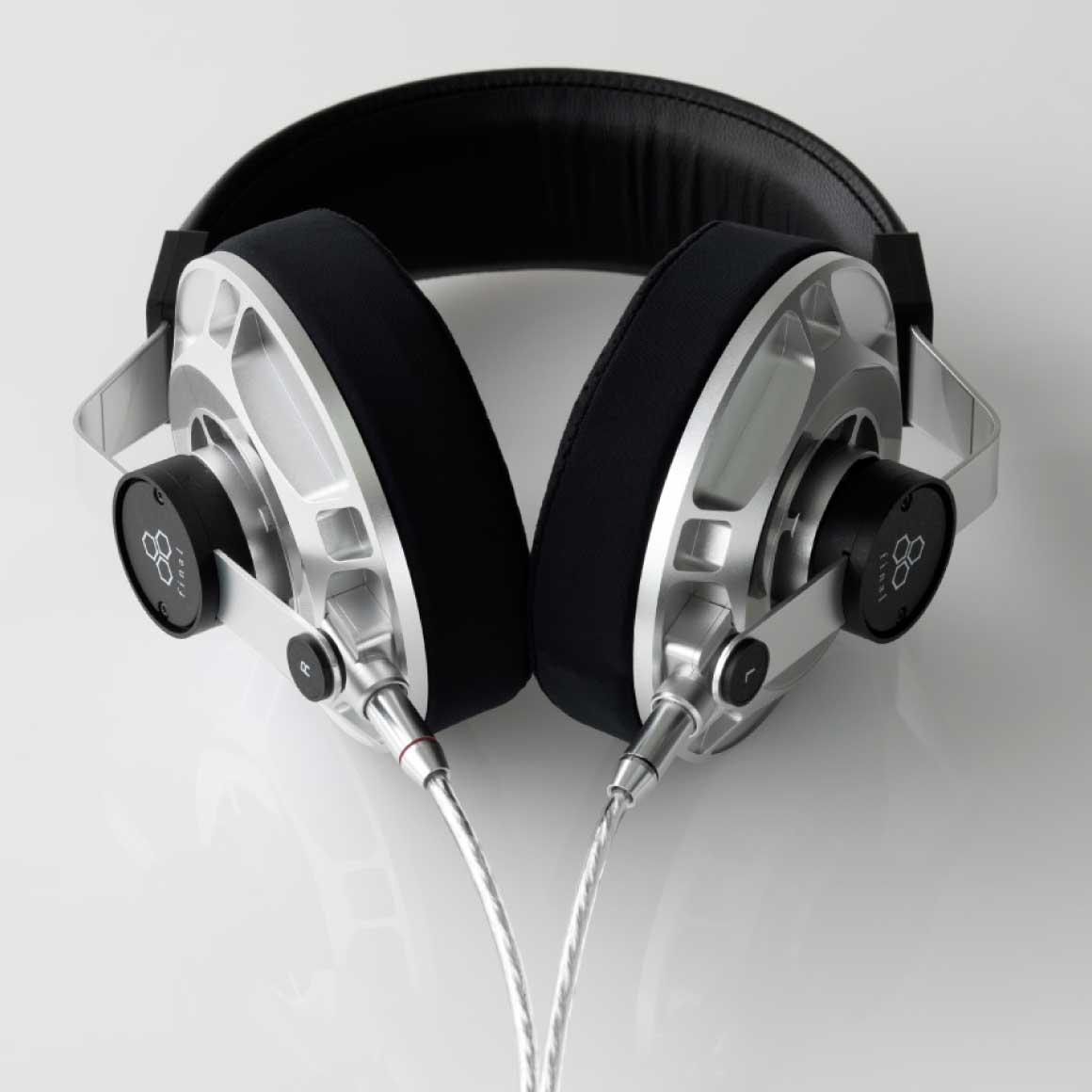 Headphone-Zone-Final Audio-D8000 Pro