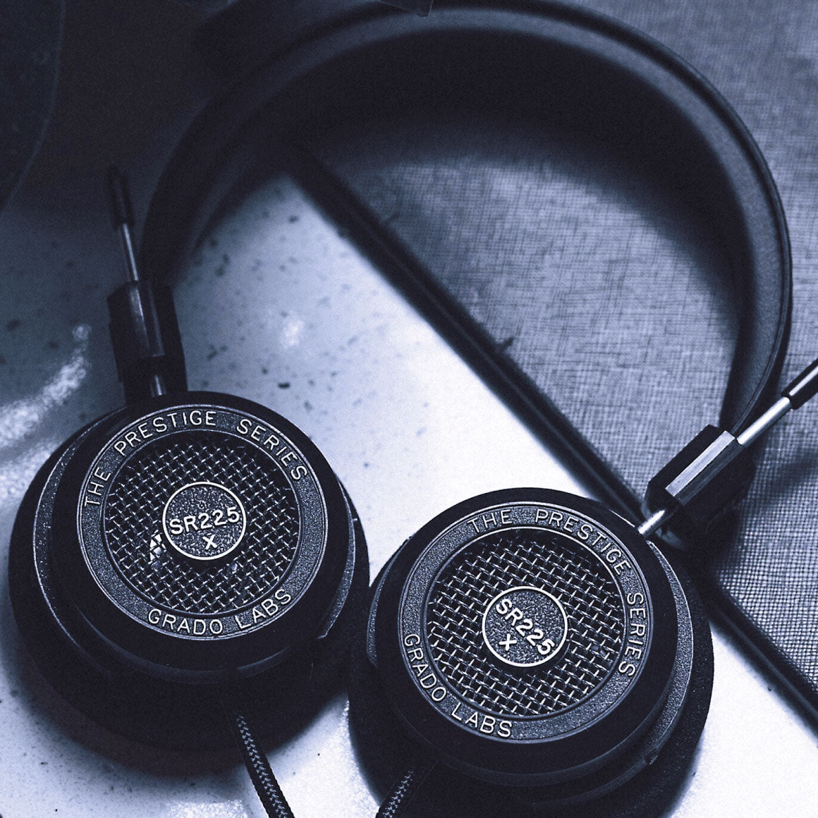 Headphone-Zone-Grado-SR225x