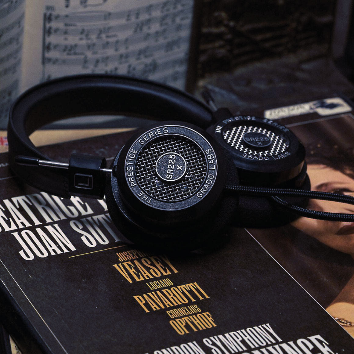 Headphone-Zone-Grado-SR225x